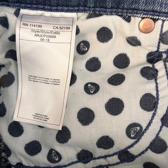 Roxy Denim Low Rise Flare Blue Jeans Y2K Tall sz 1 / 25 - Picture 9 of 9